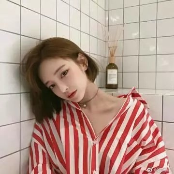 四月的女儿